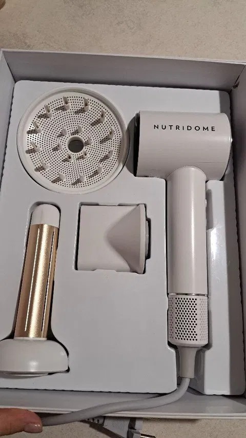 Nutridome, Suszarka do włosów 3w1 z jonizacją, Najlepsza suszarka do włosów kręconych 