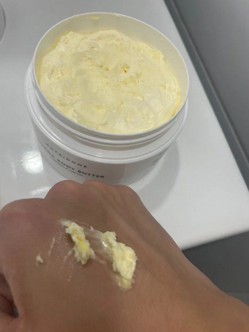 Nutridome, Masło kakaowe do ciała z ceramidami, naturalnymi olejami i witaminą E, Masło kakaowe do ciała