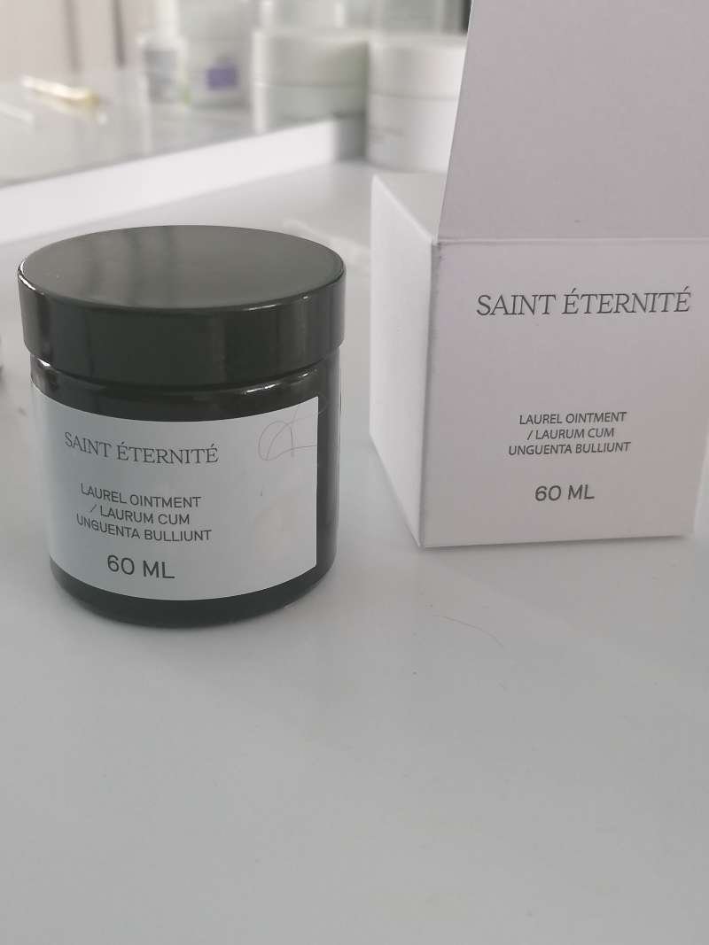 Saint Éternité, naturalna maść laurowa na wypryski i zmiany potrądzikowe