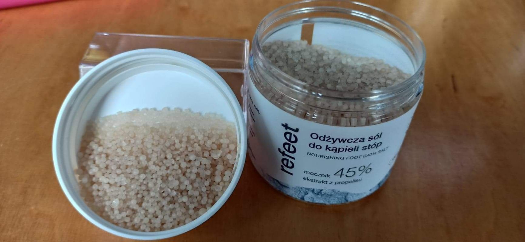 Refeet, närande fotsalt med 45% urea