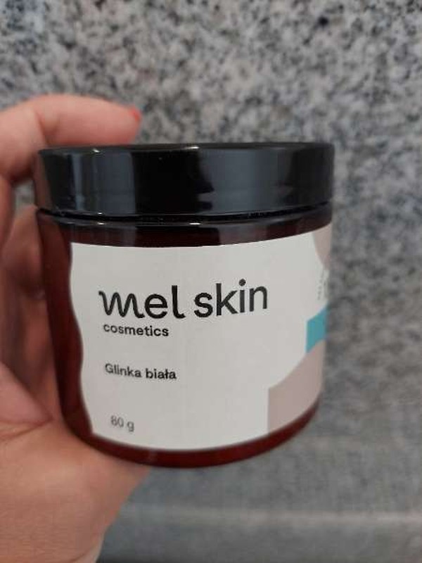 Mel Skin, White cleansing, soothing and smoothing clay for sensitive skin and hair care 