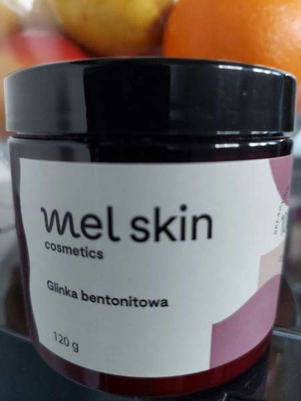 Mel Skin, Die Kraft zur Reinigung und Regeneration der Haut, Bentonit-Ton