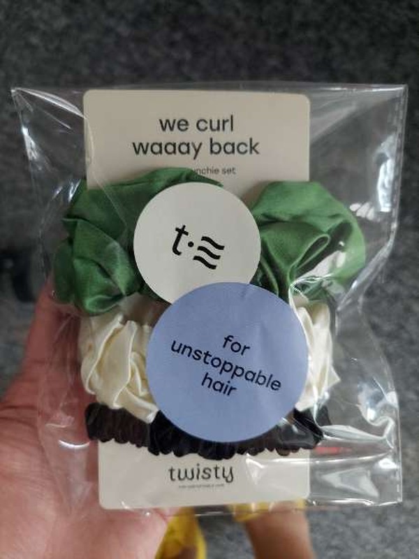 Twisty, We curl waaay back, Silk hair elastics 3 pcs.