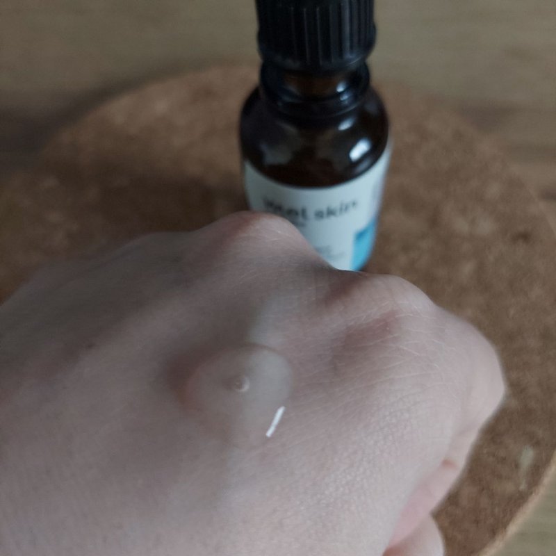 Mel Skin, ultranawilżające serum do twarzy z kwasem hialuronowym