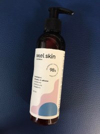  Mel Skin, Feuchtigkeitsspendender Conditioner mit Weizenprotein und Squalan für trockenes Haar